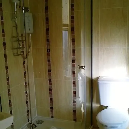 Albany House 4*