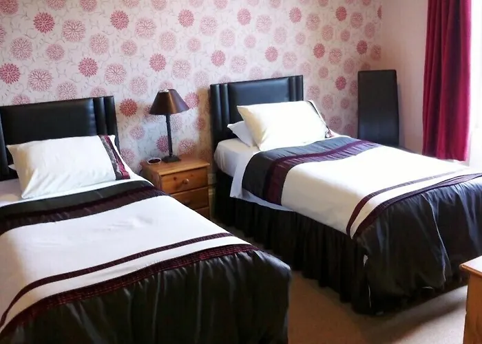 Albany House 4*