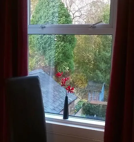 Albany House Guest house 4*